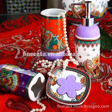 Fine New Bone China Middle East Luxury Porcelain Bathroom set